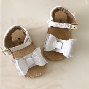 🍭Leather sandals with bow for baby girl size 3